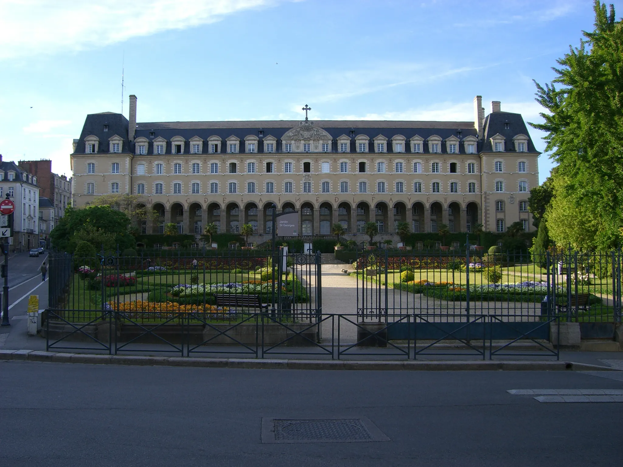 2006 Jun - Palais Saint-Georges - Rennes - Bretagne